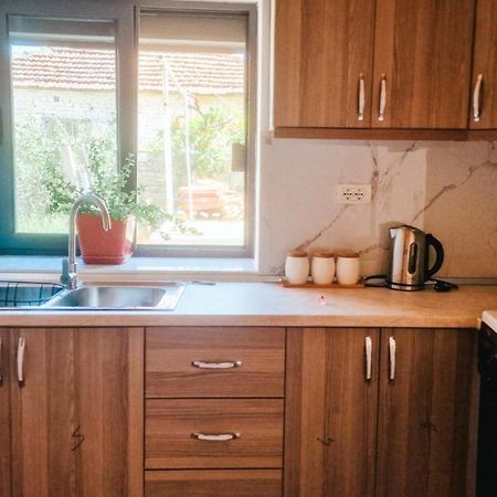 Guesthouse Kroi City Center Берат Екстер'єр фото