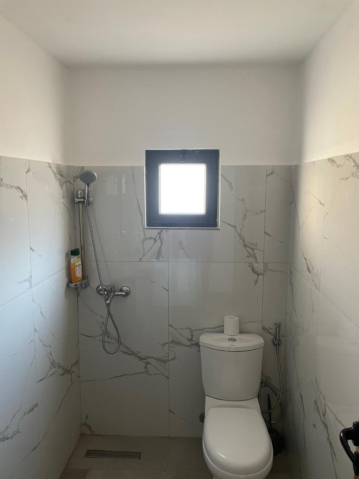 Guesthouse Kroi City Center Берат Екстер'єр фото