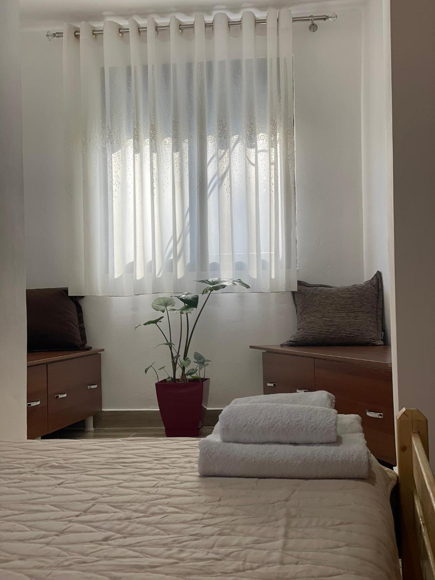 Guesthouse Kroi City Center Берат Екстер'єр фото
